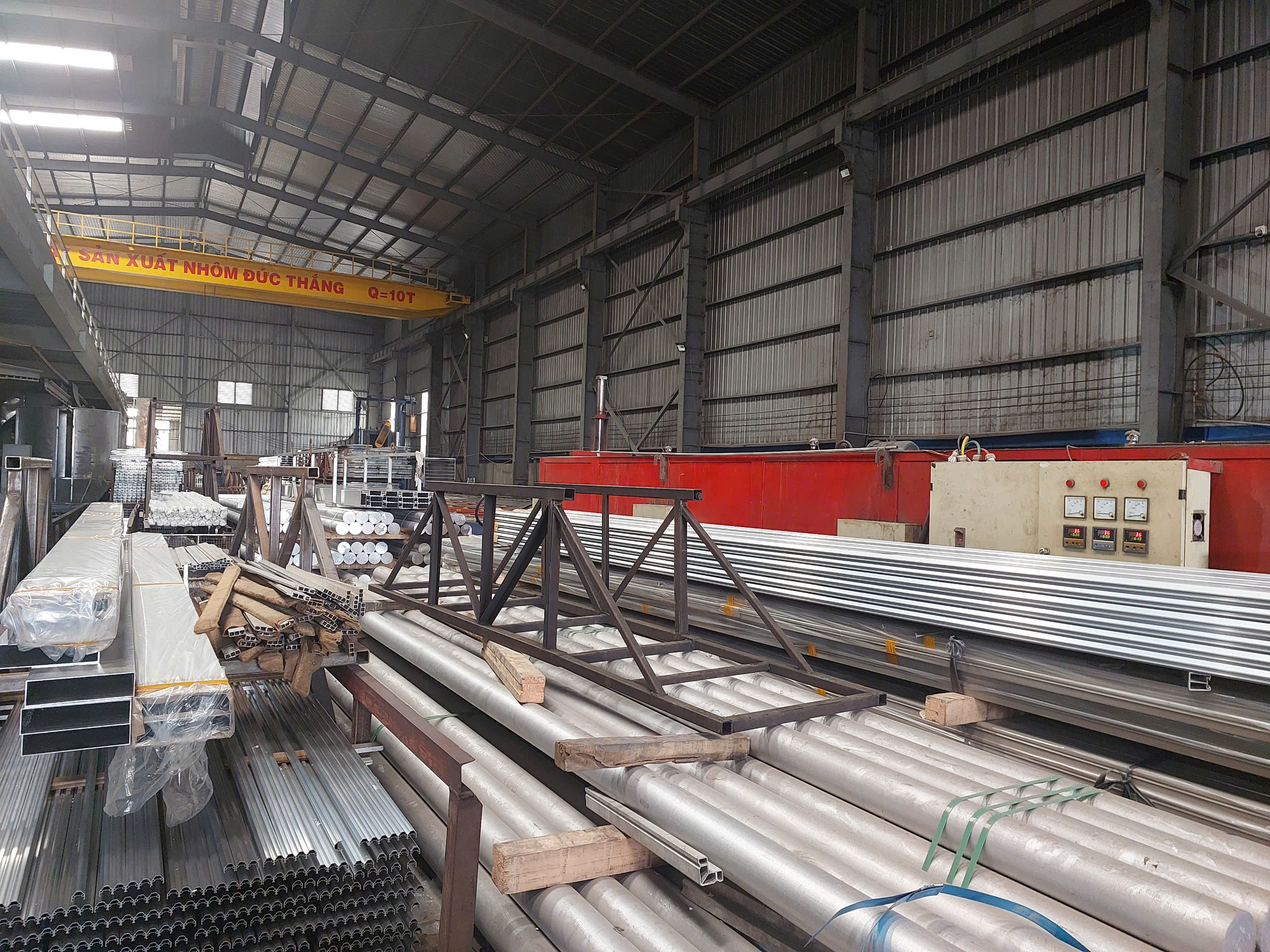 Xưởng sản xuất Nhôm Đức Thắng tại Nam Định.