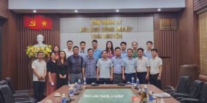 Đại diện Ban Quản lý các khu công nghiệp Thái Nguyên và các đại diện Doanh nghiệp họ Đoàn Việt Nam.